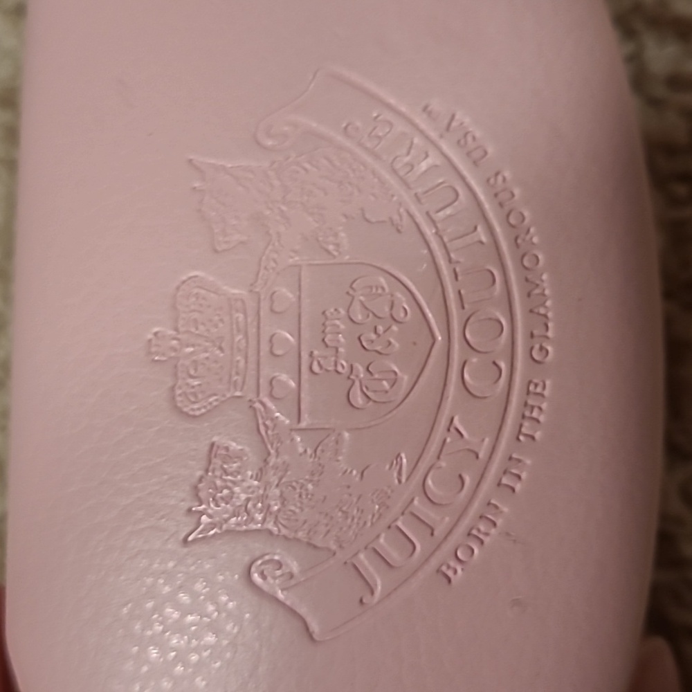 Juicy Couture Blush Pink Eyewear Case - Picture 2 of 8